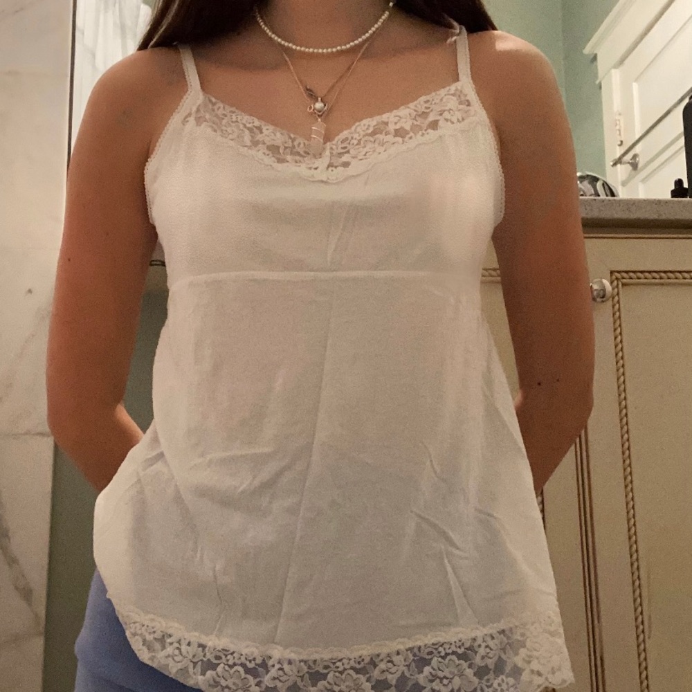 Elle Must Have White Lace Tank